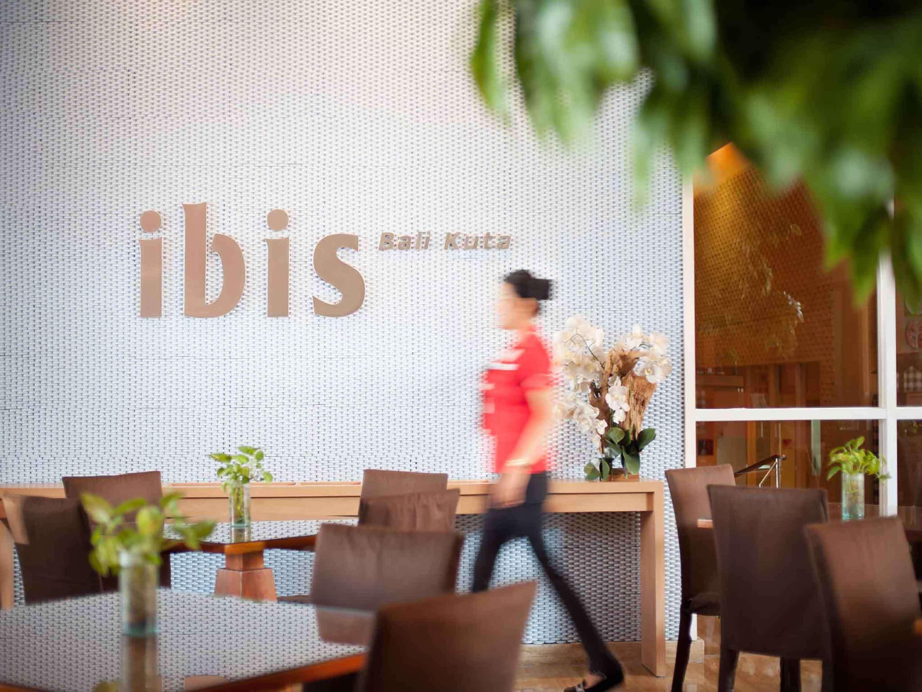Ibis Bali Kuta Hotel Kuta Lombok Exterior foto