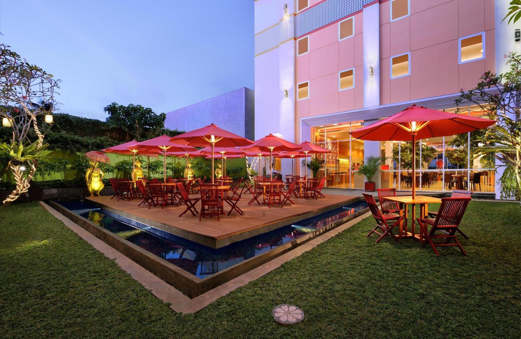 Ibis Bali Kuta Hotel Kuta Lombok Exterior foto